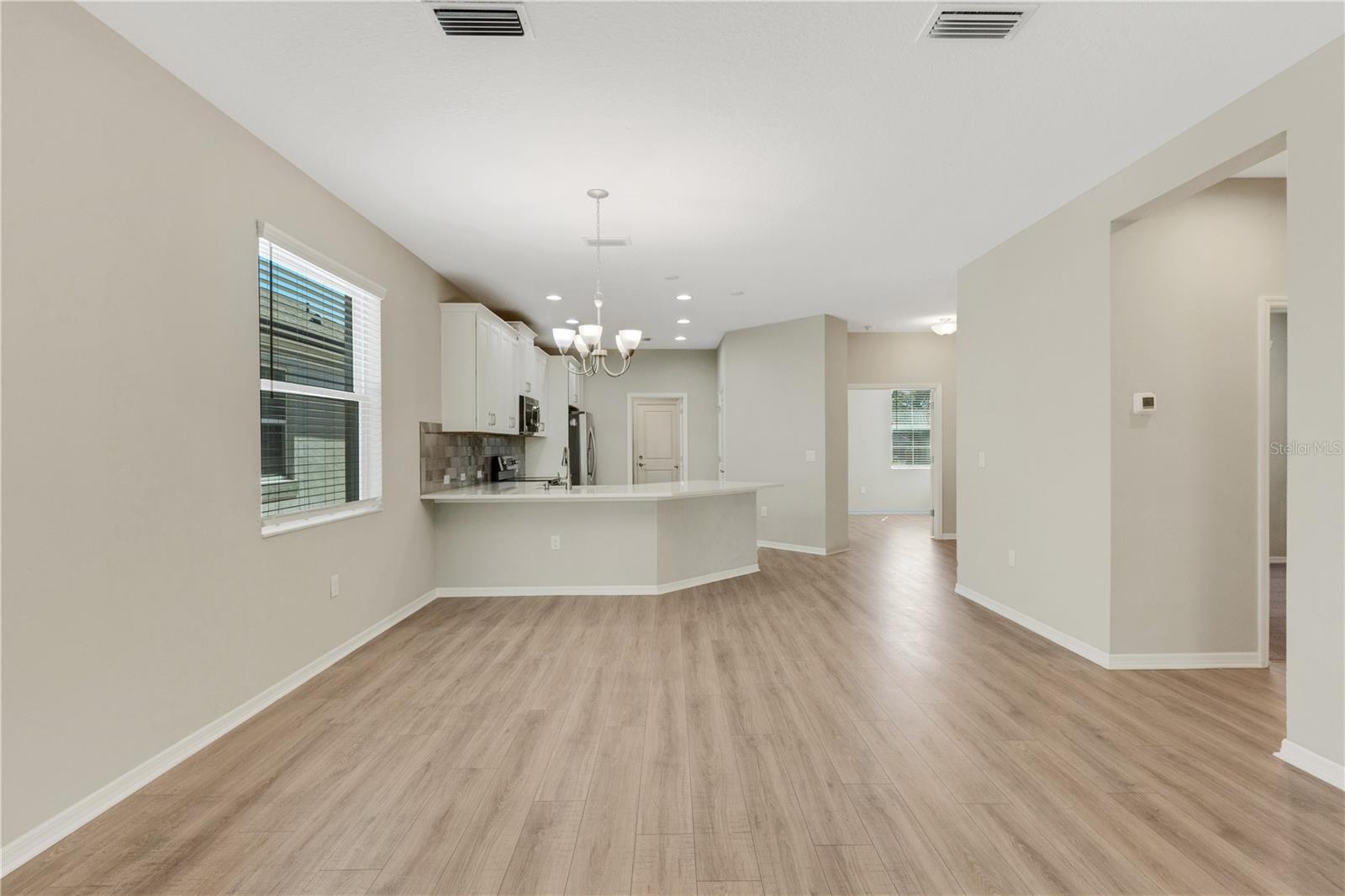 Image 10 of 30 For 5985 Amberly Drive