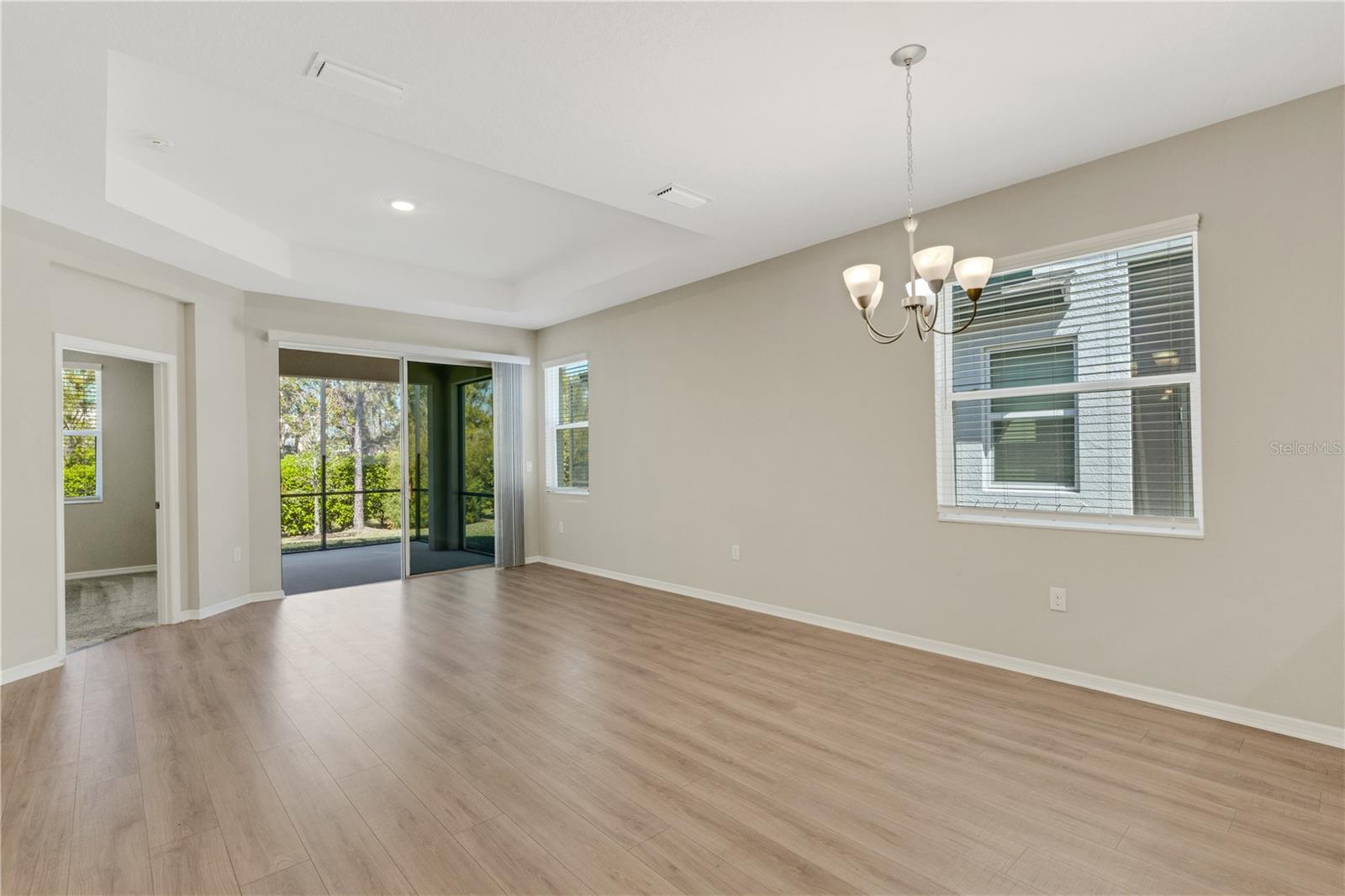 Image 16 of 30 For 5985 Amberly Drive