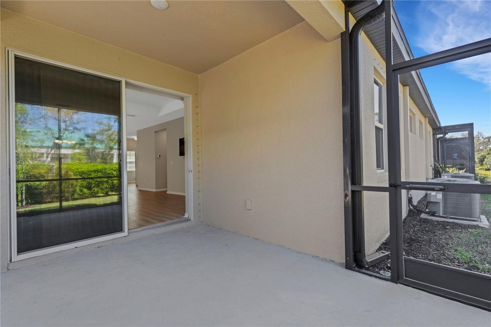 Image 24 of 30 For 5985 Amberly Drive