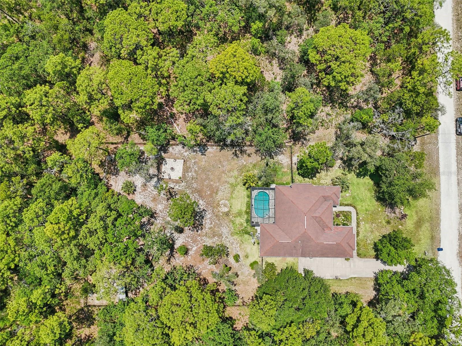 Listing photo id 0 for 18026 Nutcracker Road