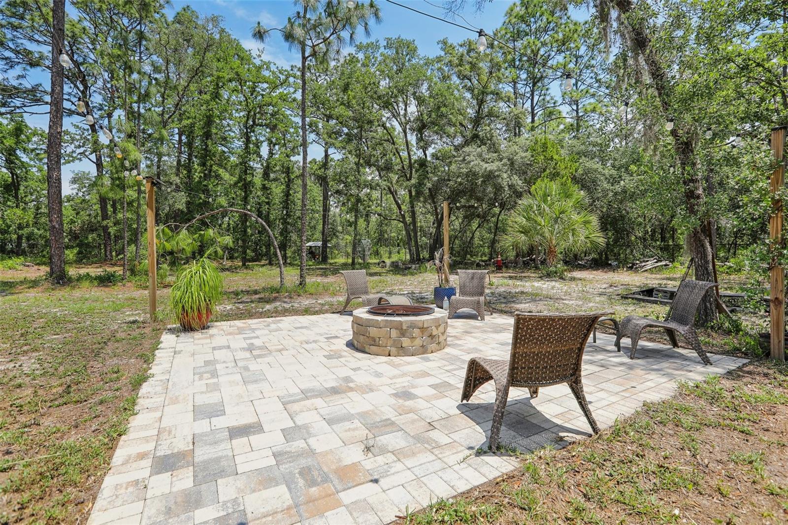 Listing photo id 35 for 18026 Nutcracker Road
