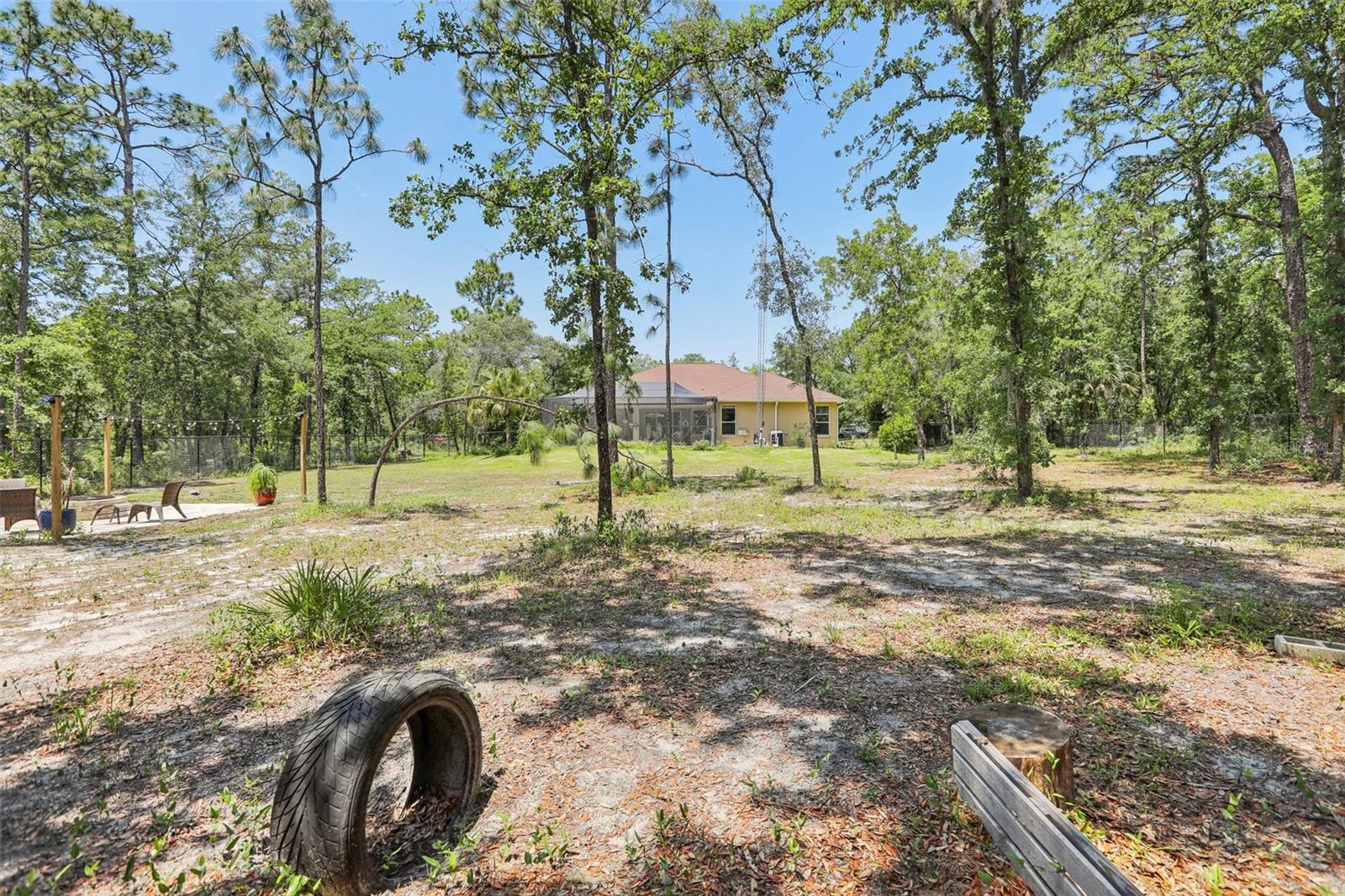 Listing photo id 37 for 18026 Nutcracker Road
