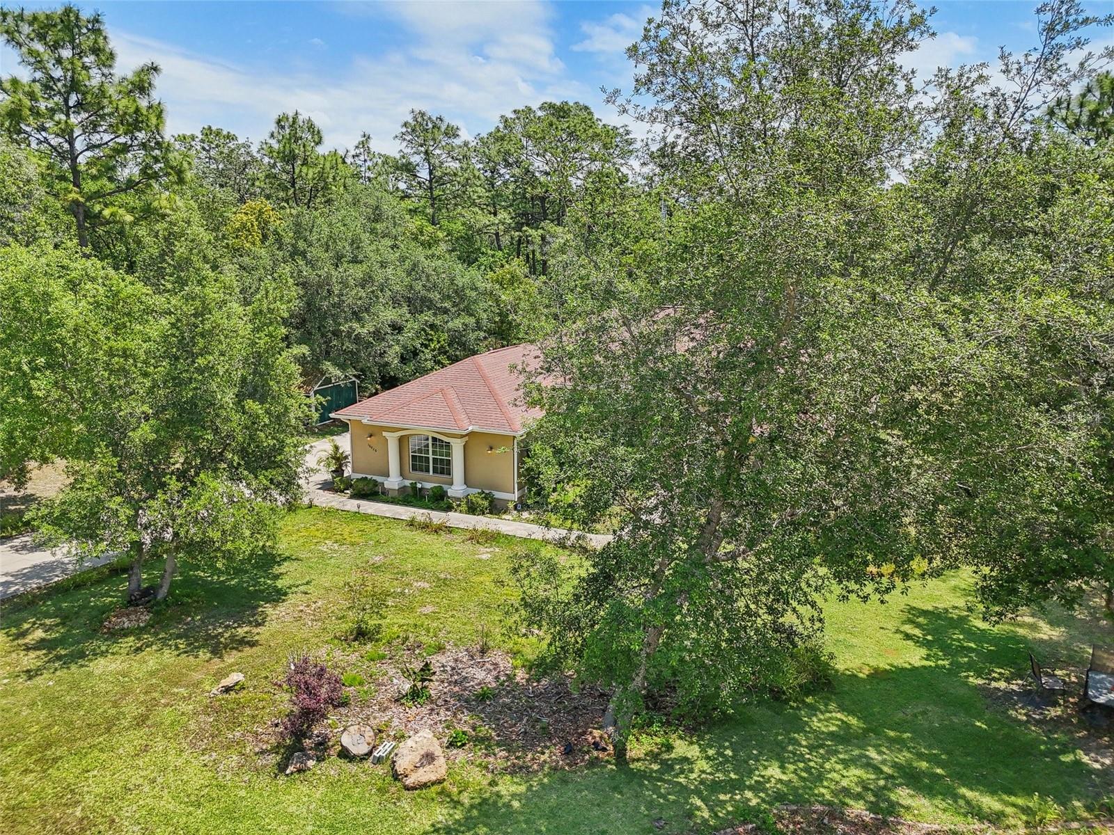 Listing photo id 42 for 18026 Nutcracker Road