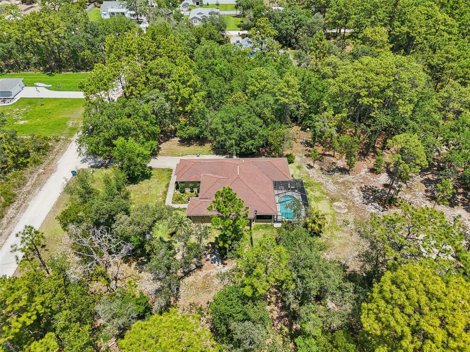 Listing photo id 46 for 18026 Nutcracker Road