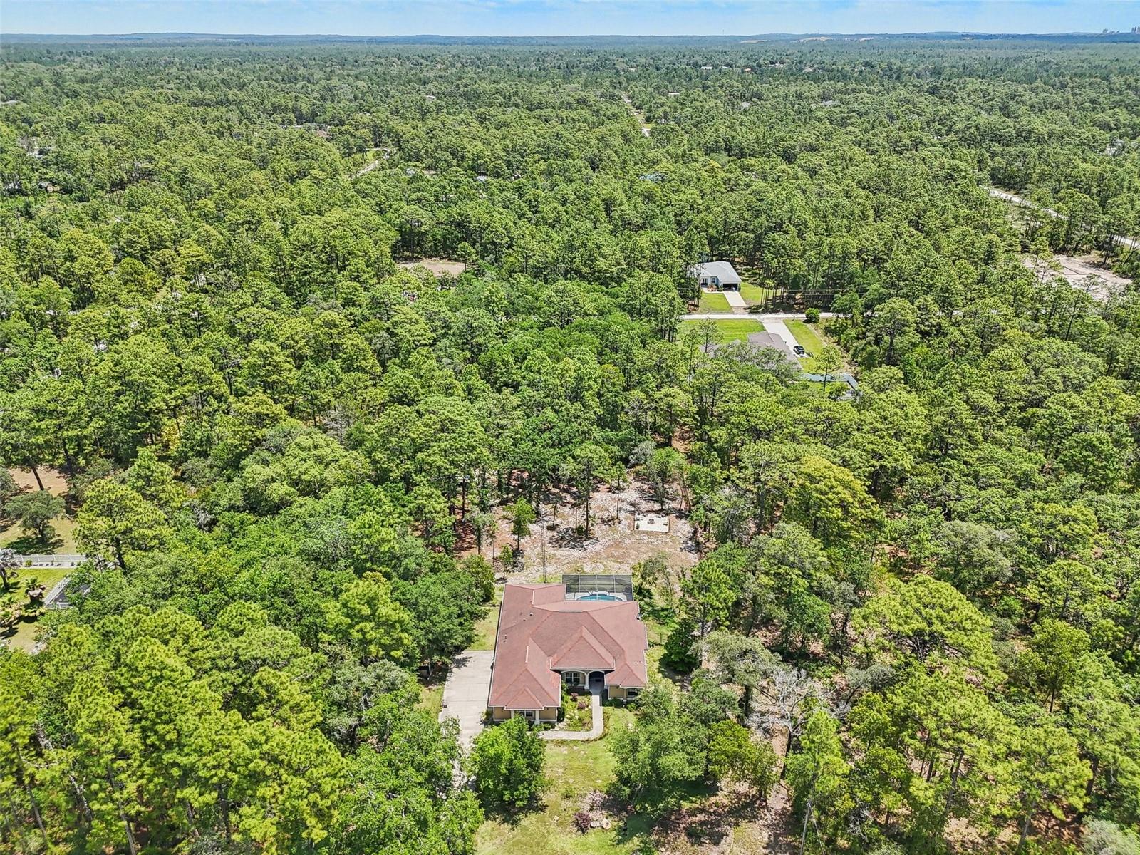 Listing photo id 51 for 18026 Nutcracker Road