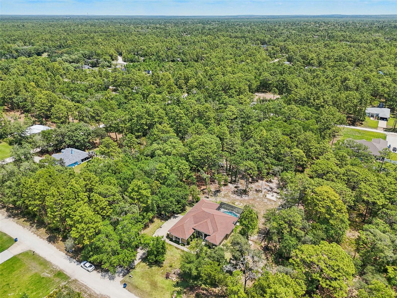 Listing photo id 52 for 18026 Nutcracker Road