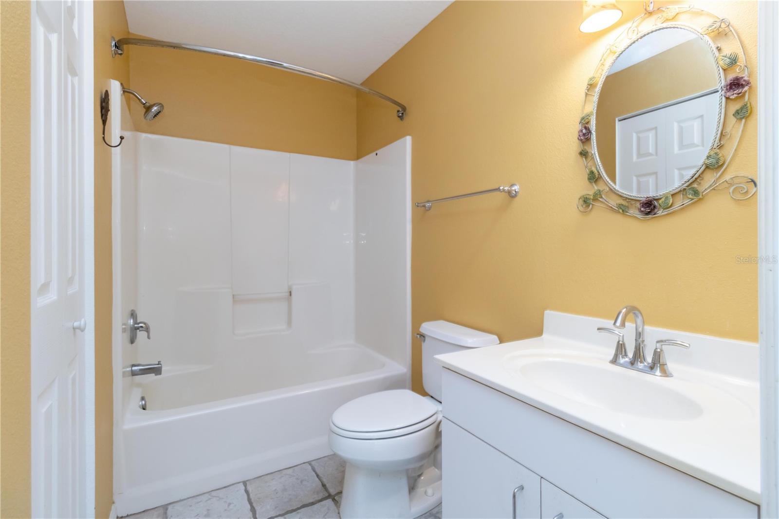 Image 34 of 47 For 642 Jefferson Avenue 13
