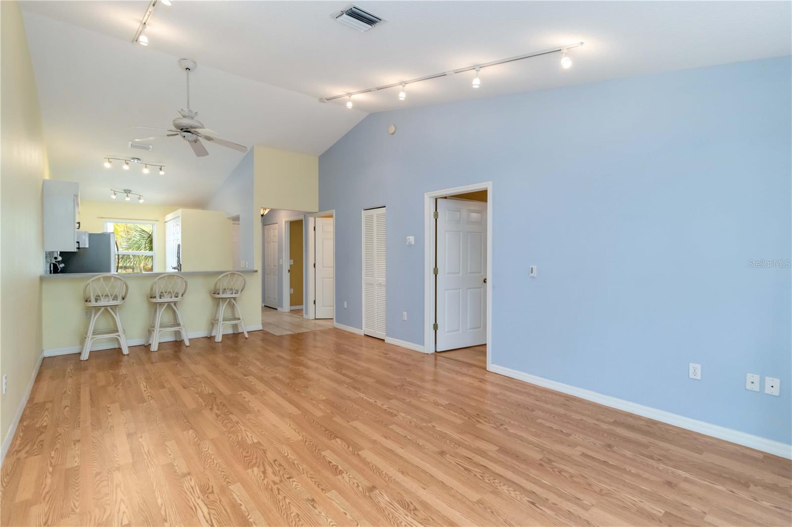 Image 42 of 47 For 642 Jefferson Avenue 13
