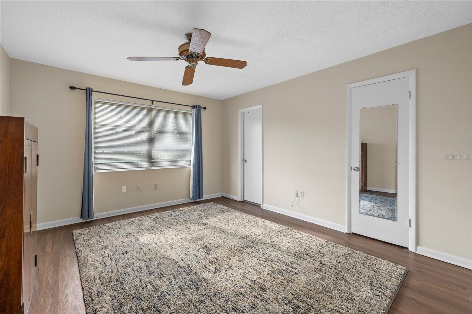 Image 13 of 33 For 2749 Riverbluff Place V65