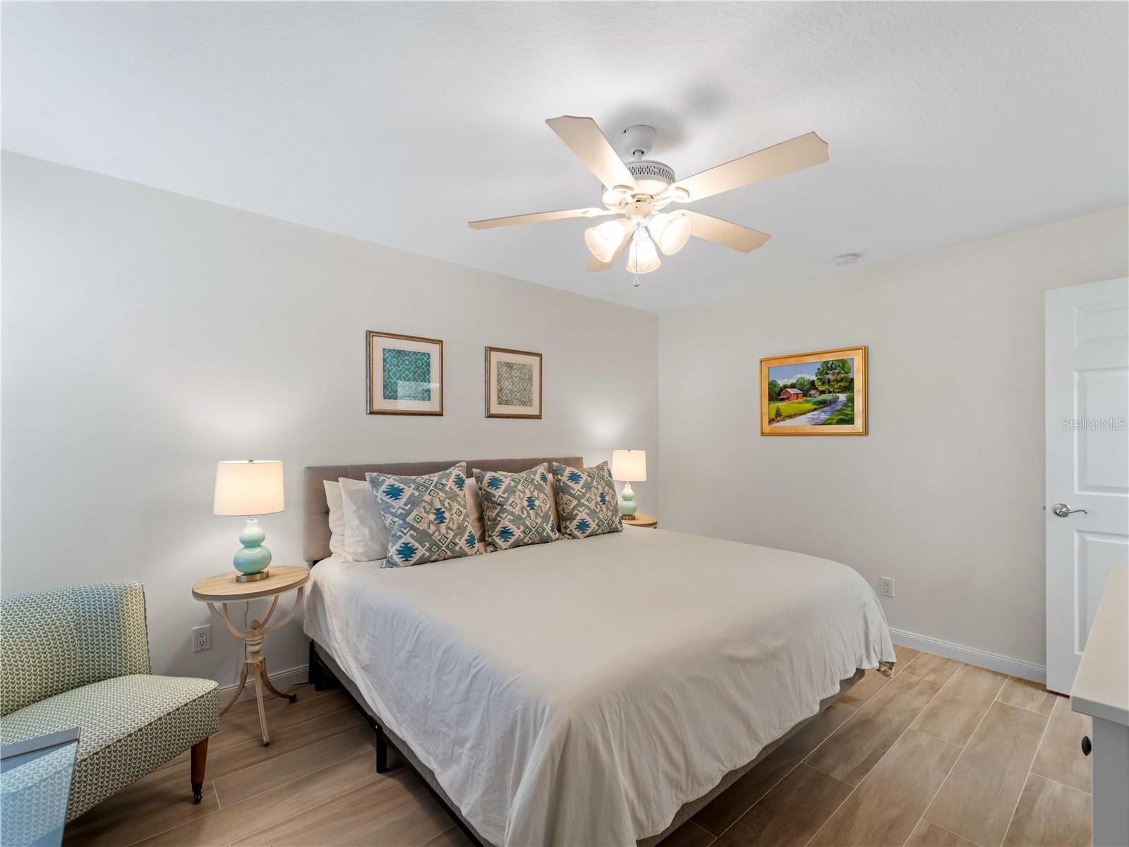 Listing photo id 23 for 7641 Quinto Drive