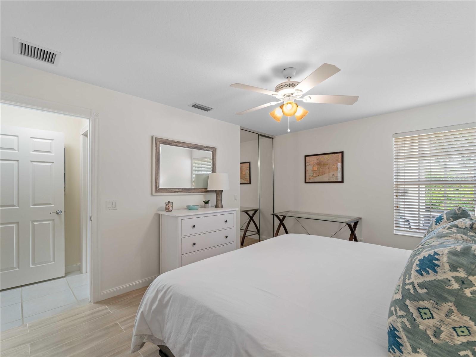 Listing photo id 24 for 7641 Quinto Drive