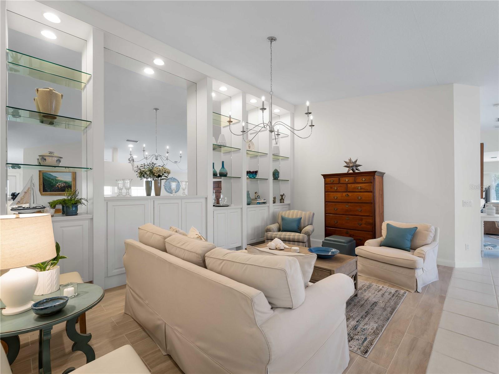 Listing photo id 1 for 7641 Quinto Drive
