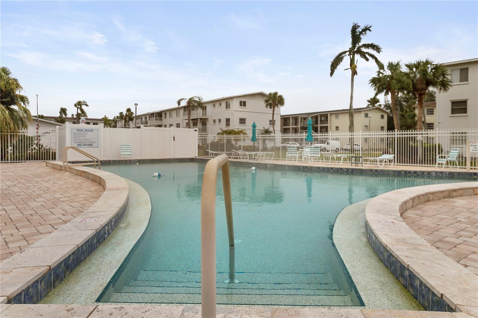 Image 16 of 29 For 2207 Sunset Drive E5
