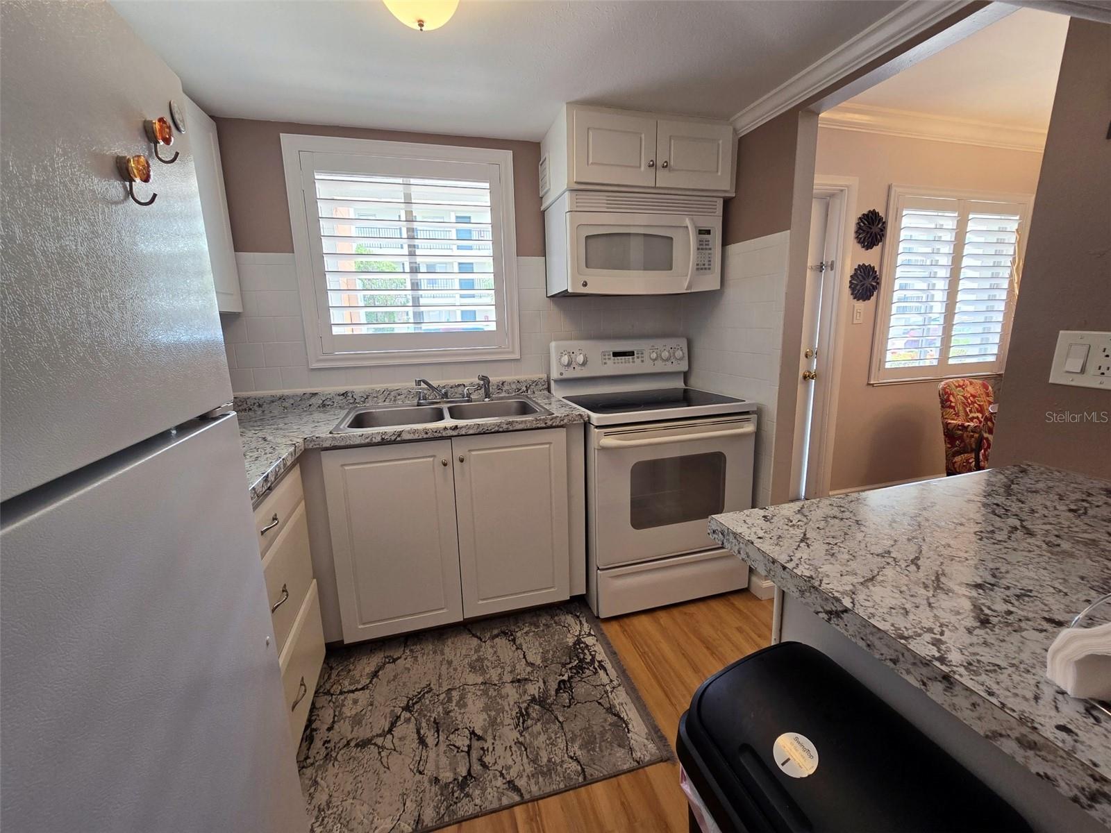 Image 8 of 29 For 2207 Sunset Drive E5
