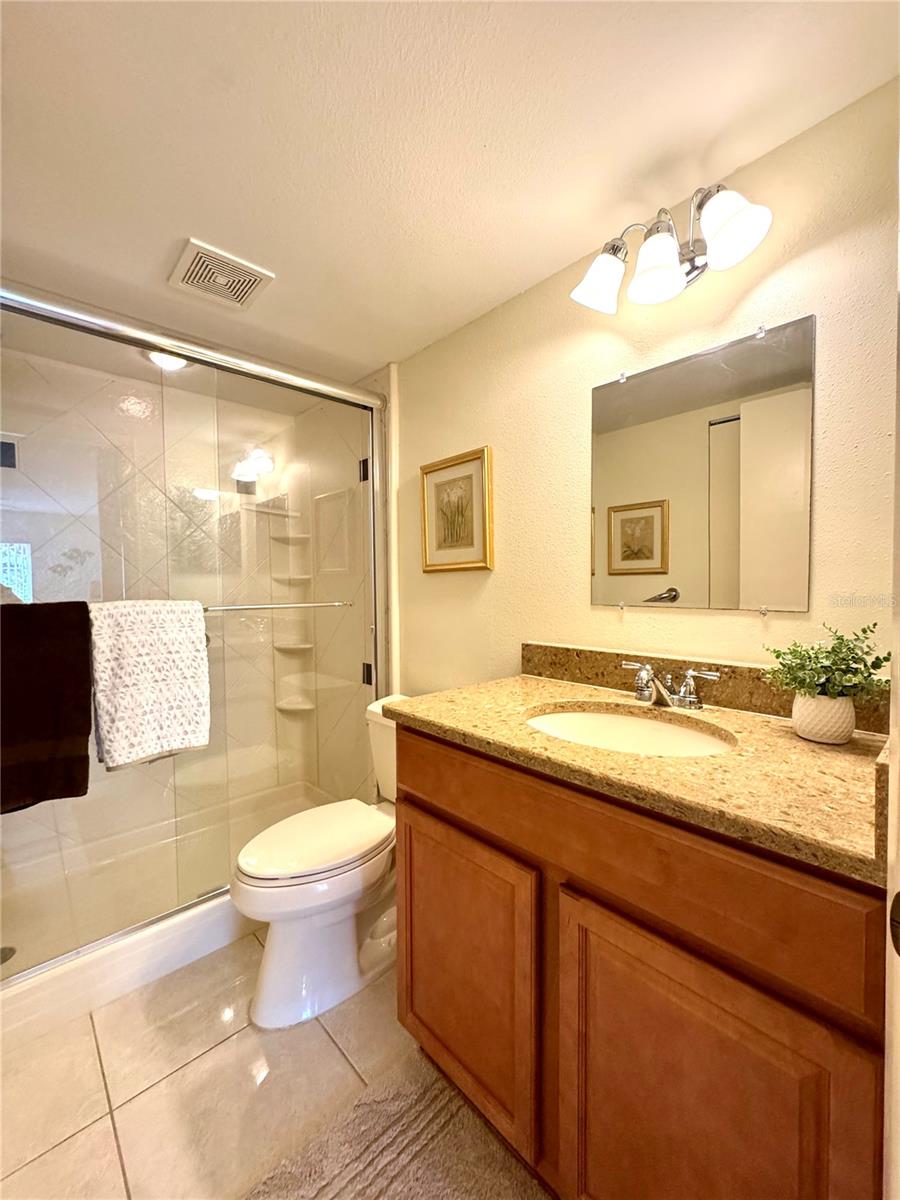Image 23 of 51 For 4409 Longmeadow  41