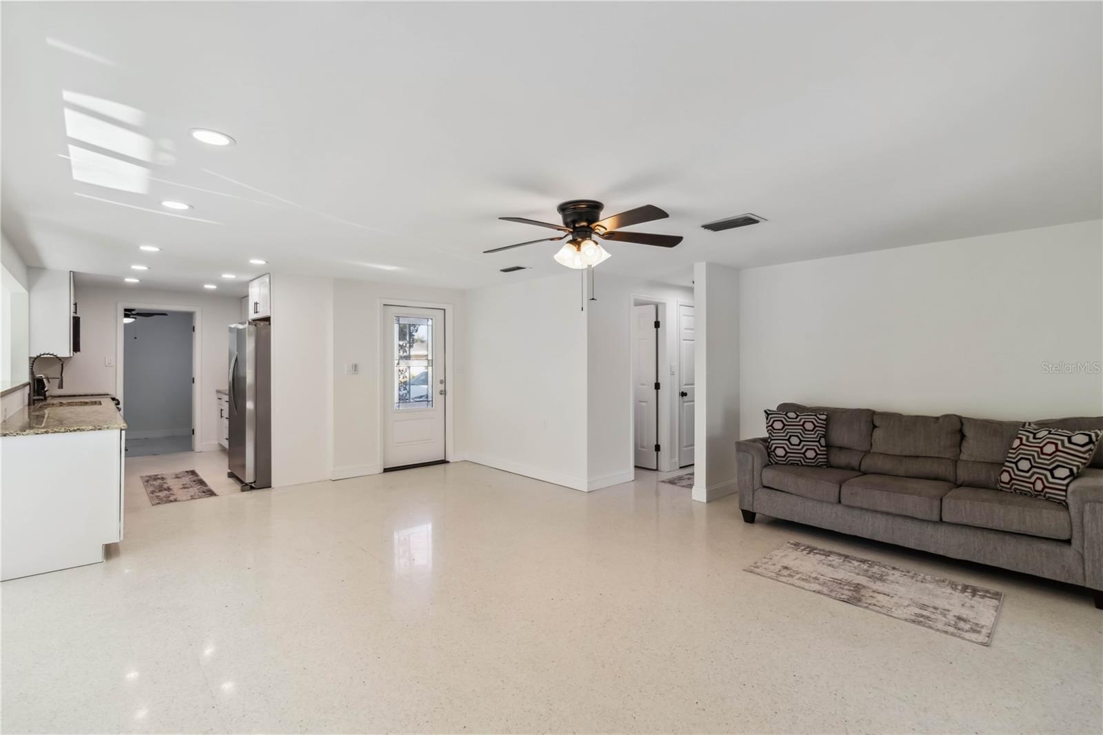 Image 2 of 37 For 21152 Higgs Drive