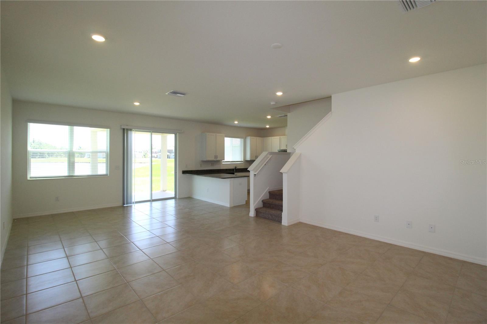 Image 8 of 33 For 10915 Bluestem Cove