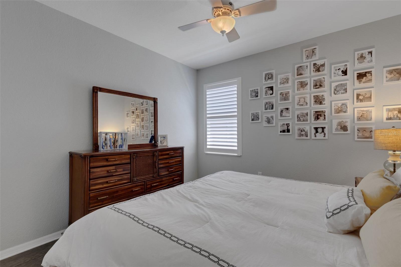 Image 42 of 99 For 212 River Enclave Court