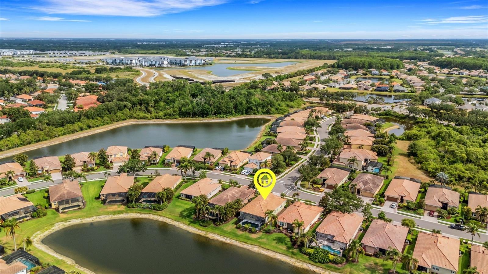 Image 57 of 99 For 212 River Enclave Court