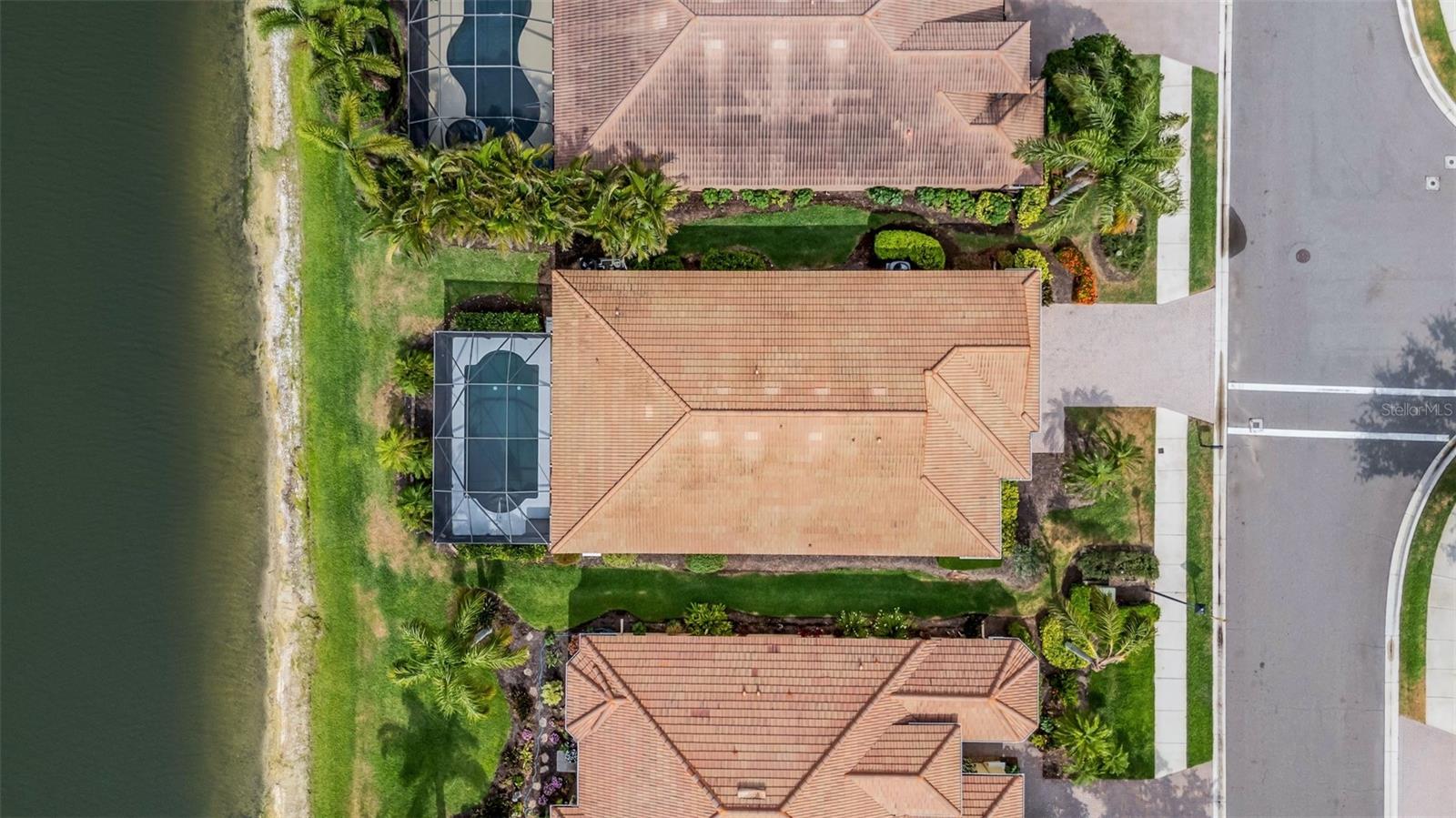 Image 58 of 99 For 212 River Enclave Court