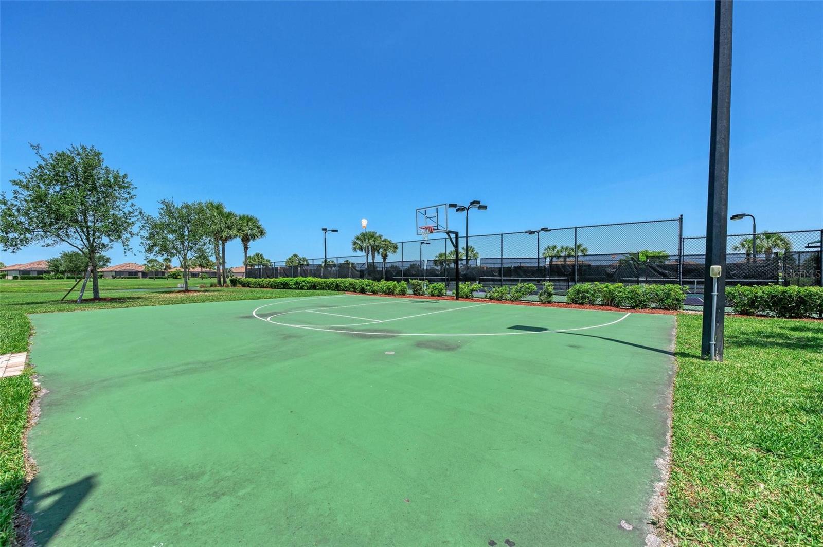 Image 91 of 99 For 212 River Enclave Court