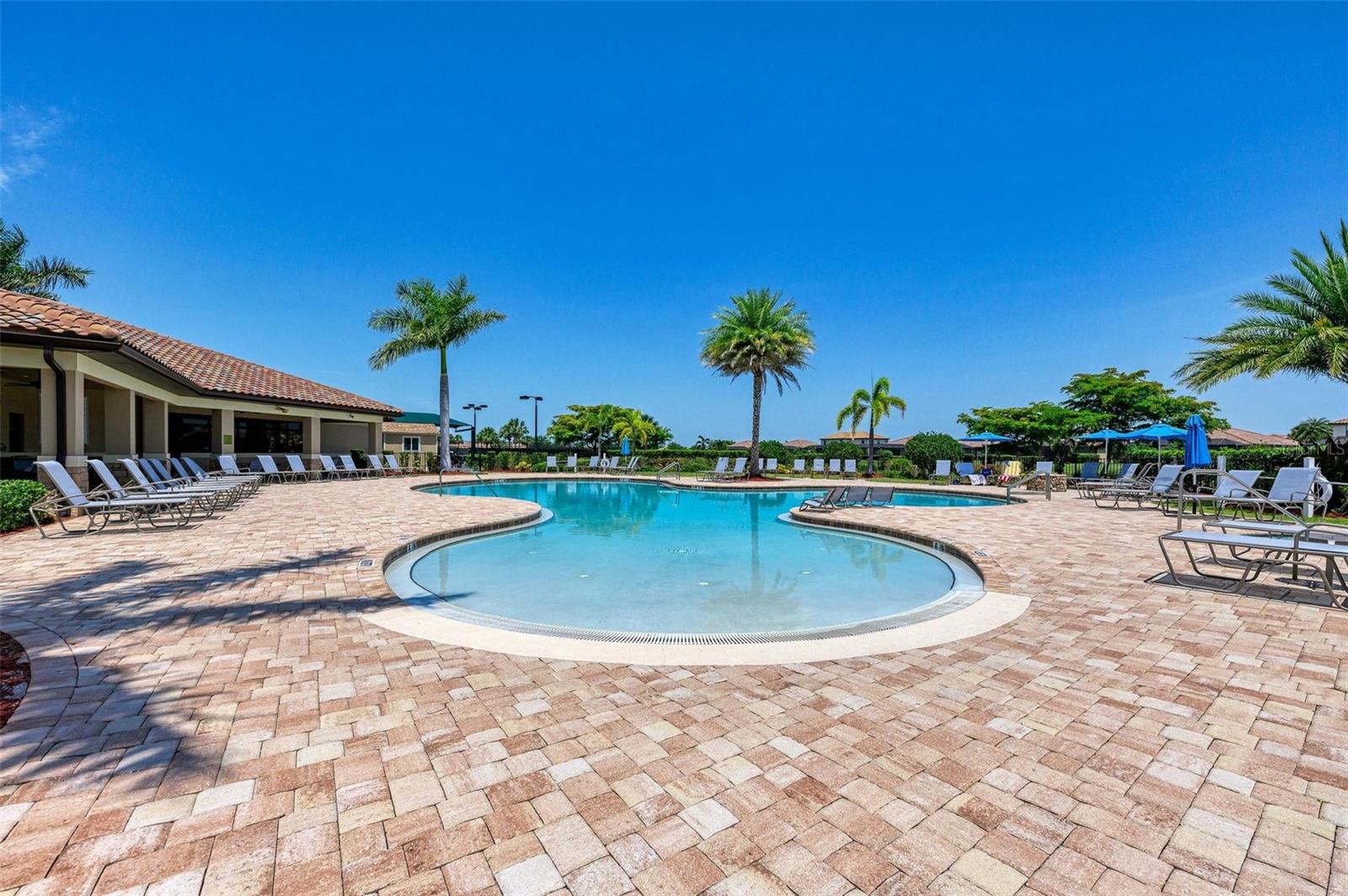 Image 96 of 99 For 212 River Enclave Court