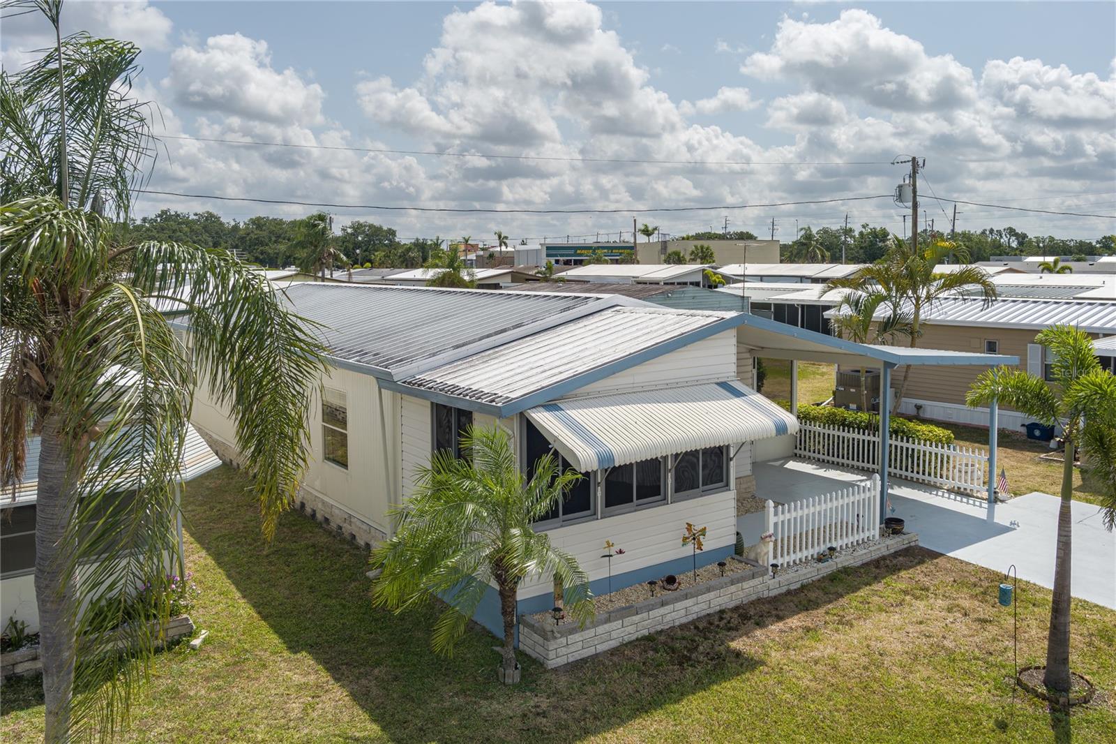 Image 4 of 31 For 3108 Dorothy Place