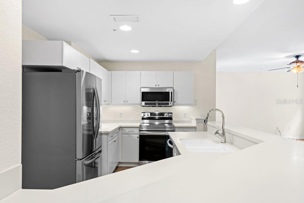 Image 10 of 18 For 16483 Gloria Lane 101