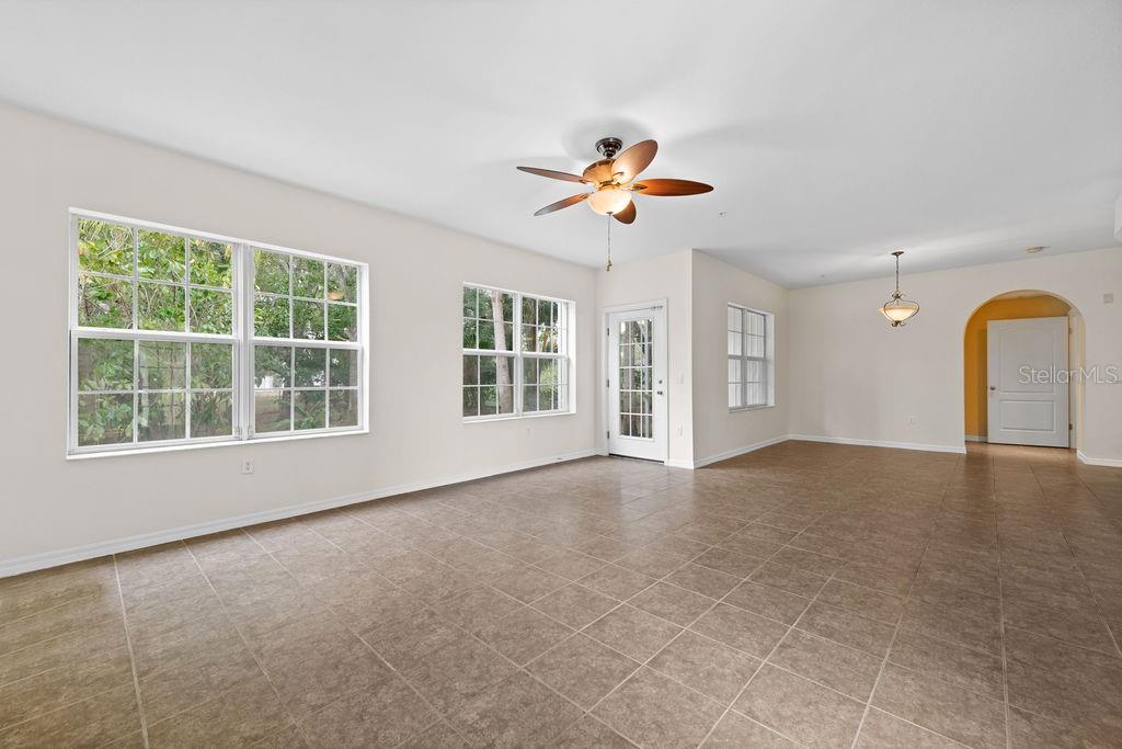 Image 5 of 18 For 16483 Gloria Lane 101