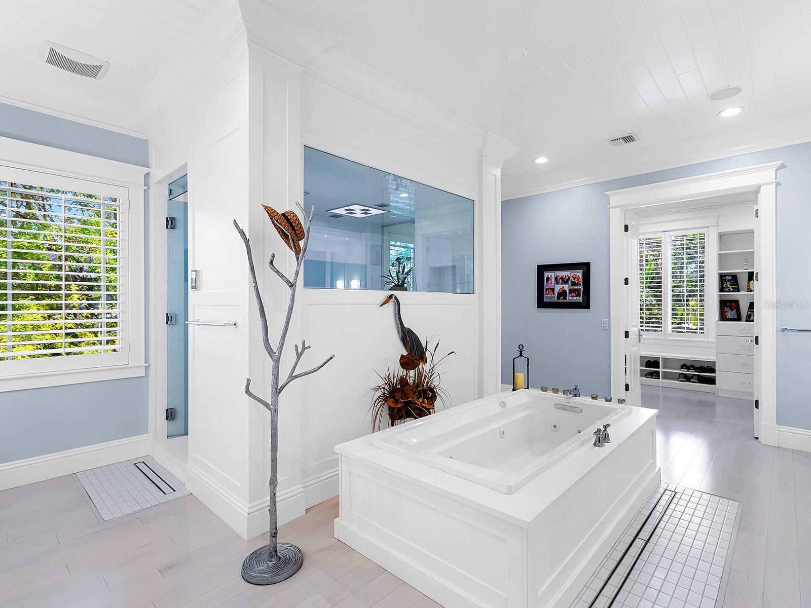 Image 29 of 67 For 5132 Jungle Plum Road