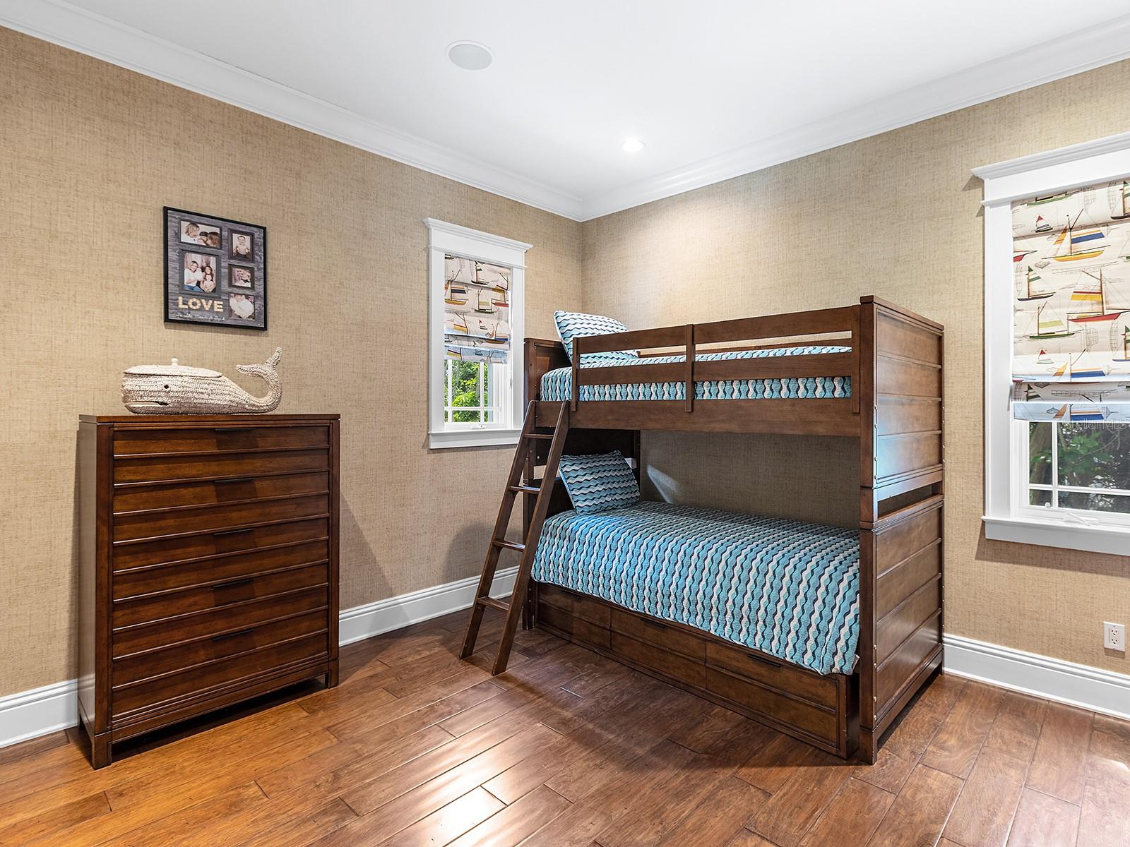 Image 33 of 67 For 5132 Jungle Plum Road