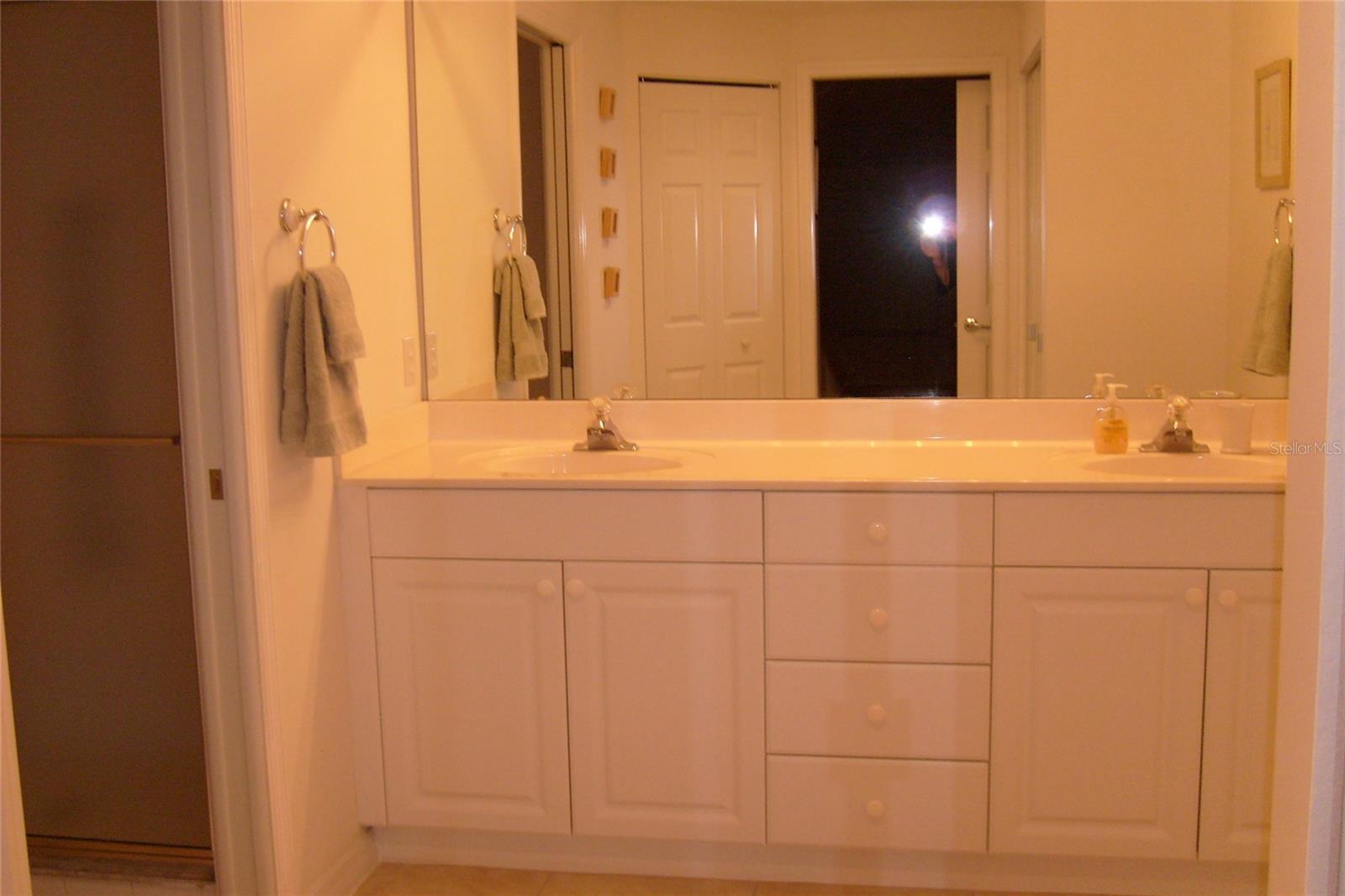 Image 15 of 19 For 7279 Cedar Hollow Circle 101