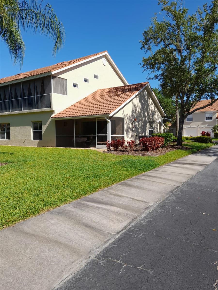 Image 3 of 19 For 7279 Cedar Hollow Circle 101
