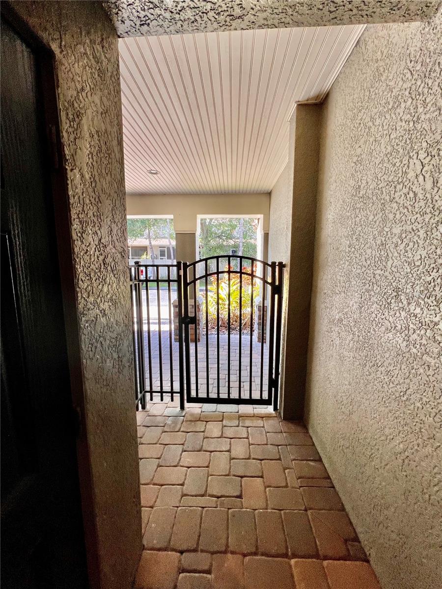 Image 3 of 40 For 9622 Bay Grove Lane