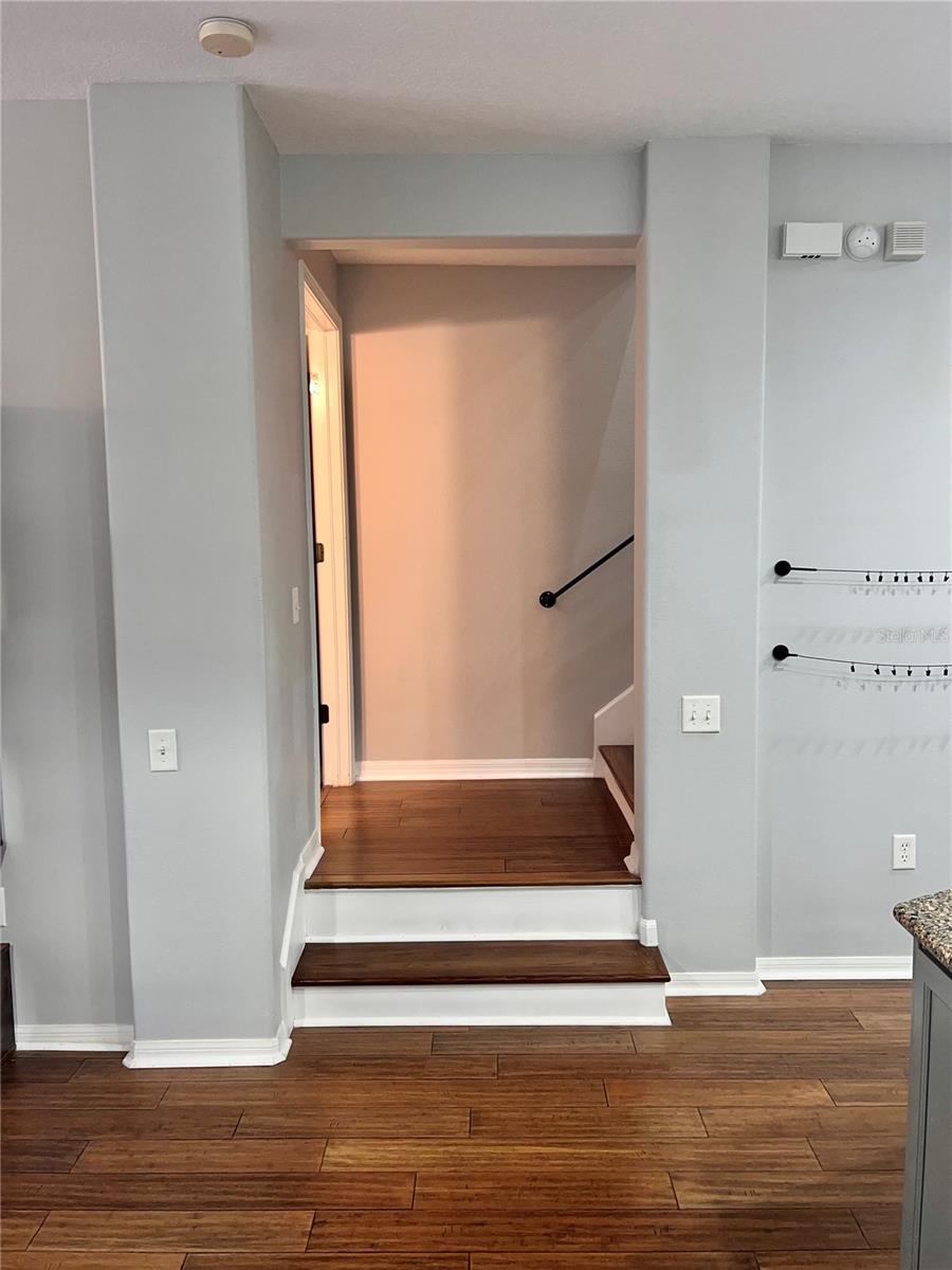 Image 4 of 40 For 9622 Bay Grove Lane