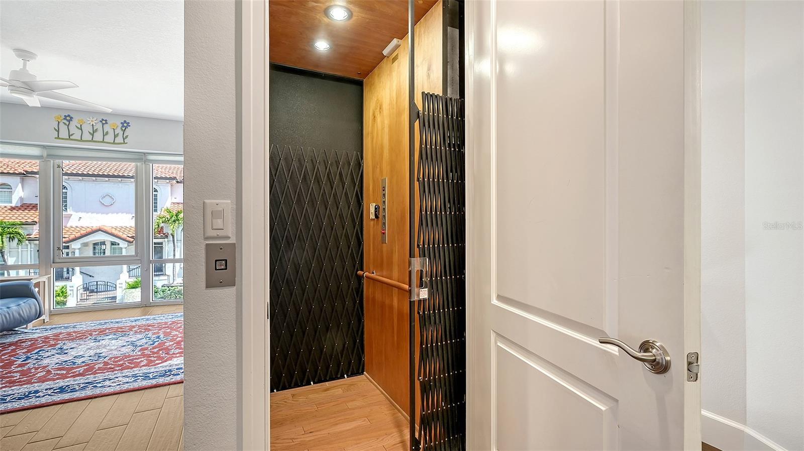 Image 10 of 64 For 235 Cocoanut Avenue 108b