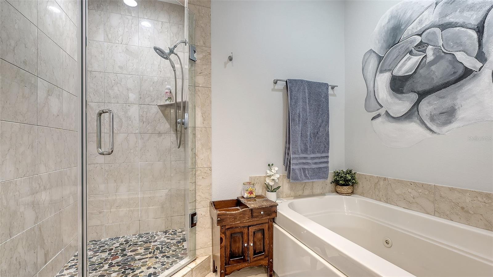 Image 32 of 64 For 235 Cocoanut Avenue 108b