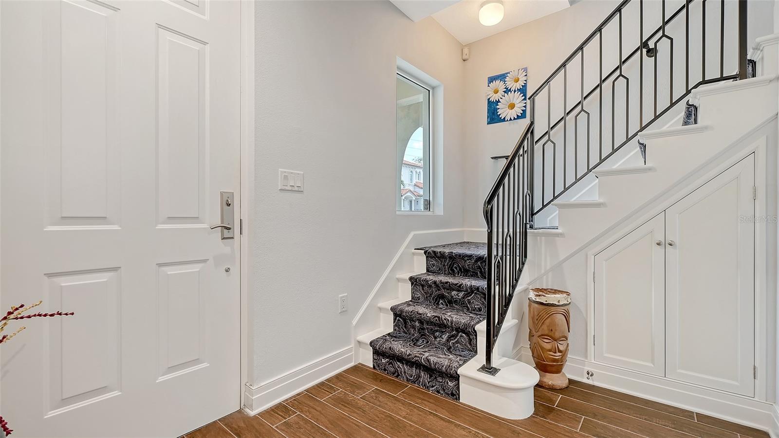 Image 8 of 64 For 235 Cocoanut Avenue 108b