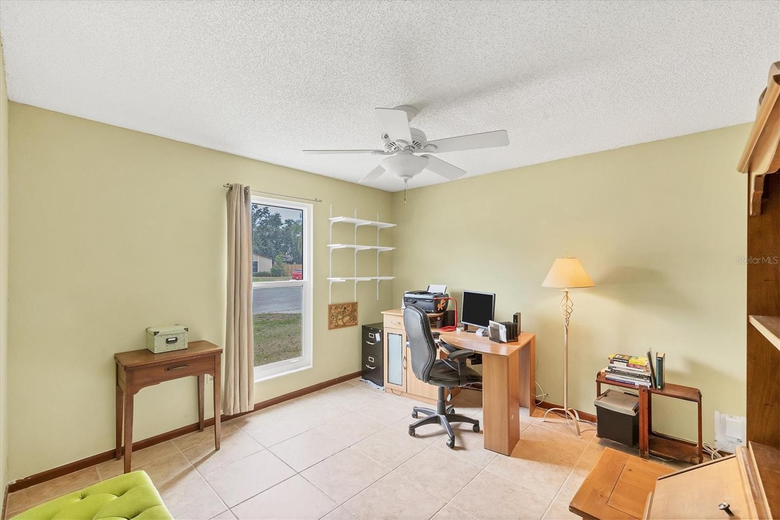 Image 25 of 36 For 8160 Glenbrooke Court