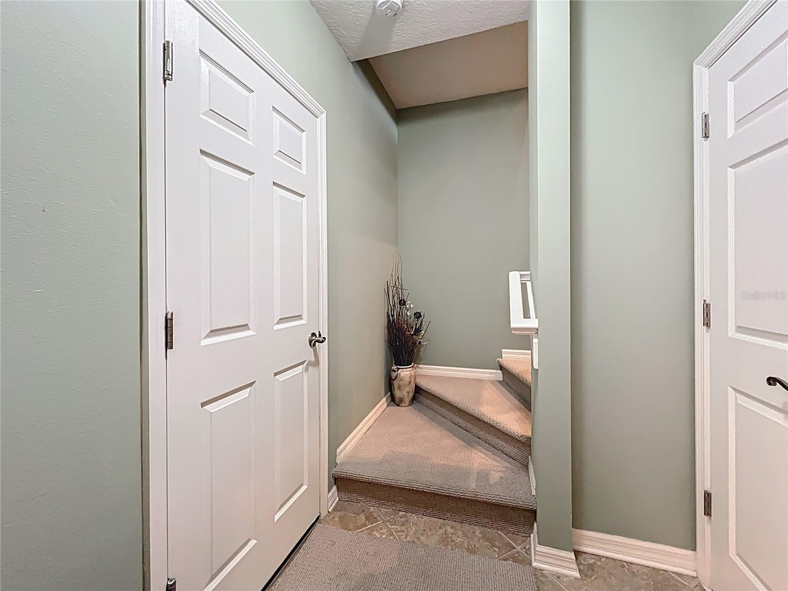 Image 3 of 40 For 7346 Skybird Road 417