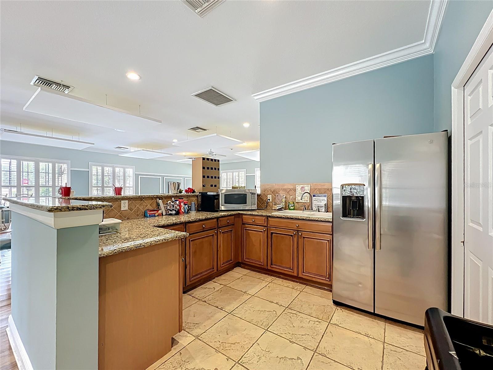 Image 36 of 40 For 7346 Skybird Road 417