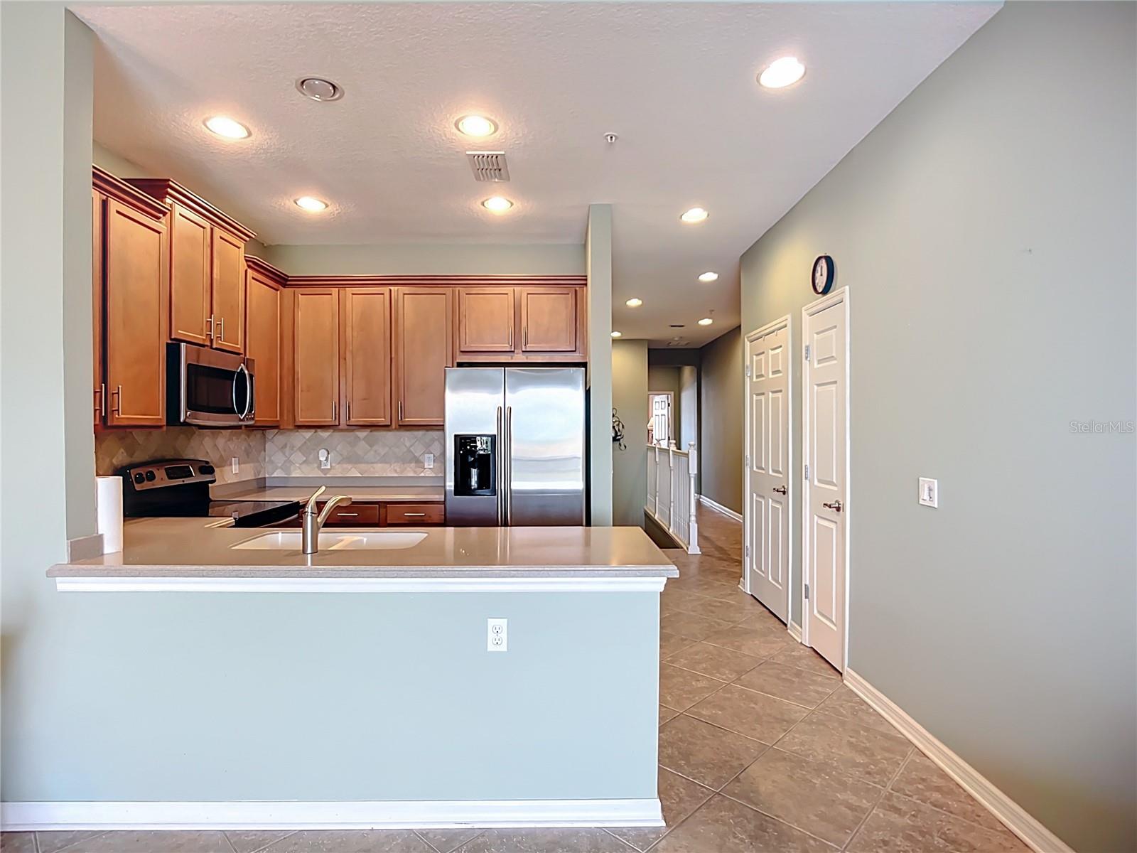 Image 5 of 40 For 7346 Skybird Road 417