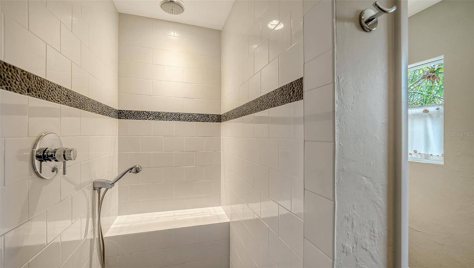 Image 22 of 37 For 4857 Stevens Drive
