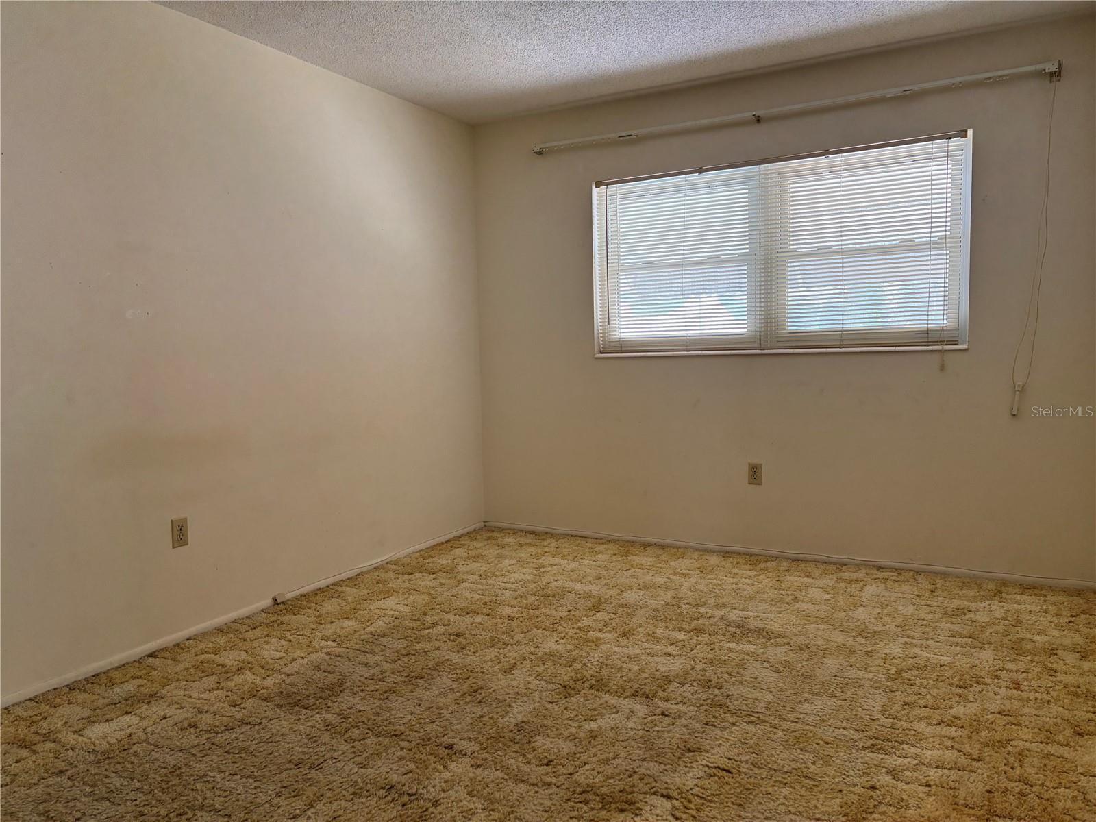 Image 12 of 22 For 6074 Arlene Way 5