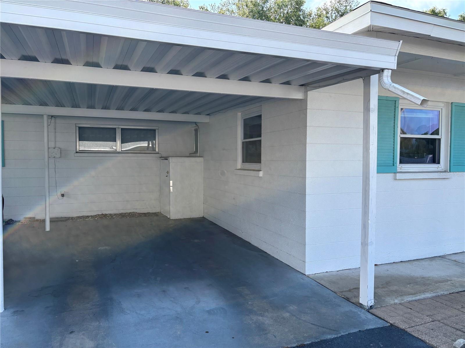 Image 2 of 22 For 6074 Arlene Way 5