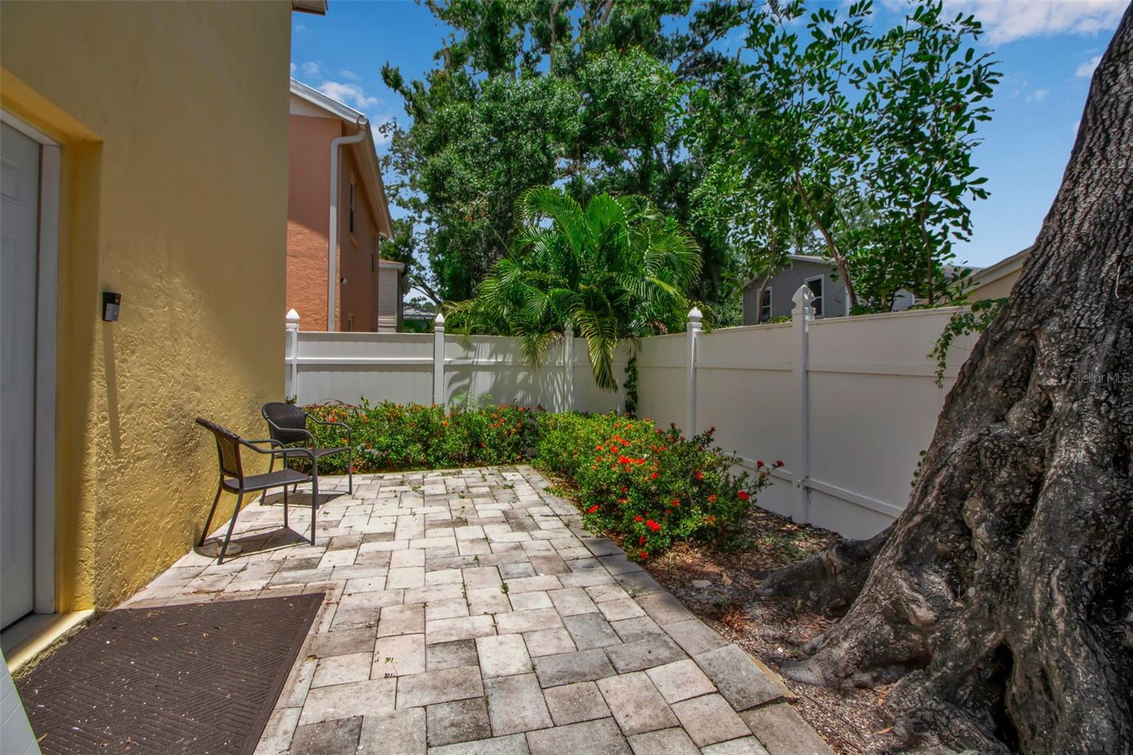 Image 16 of 72 For 508 Howard Court