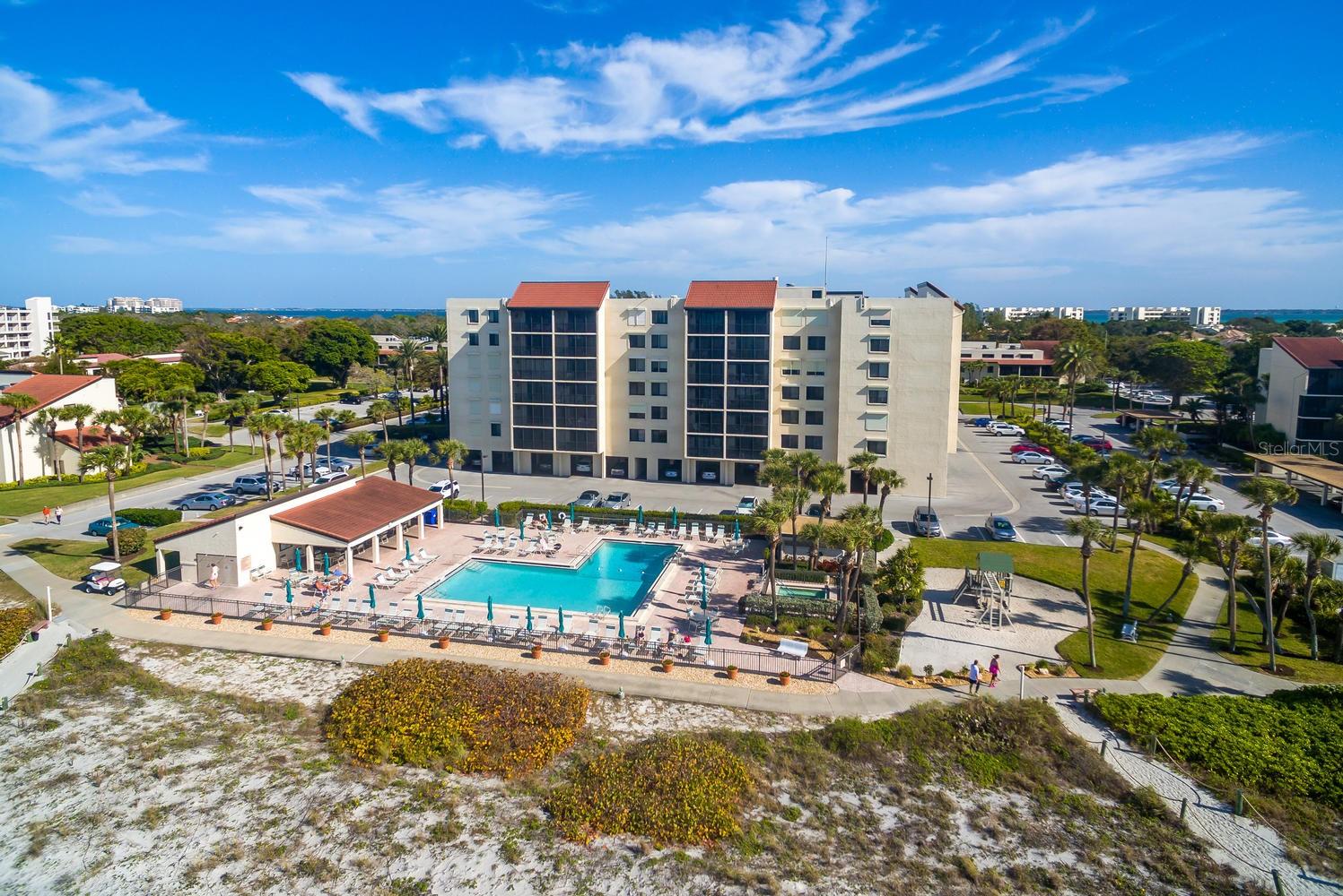 Image 40 of 60 For 2045 Gulf Of Mexico Drive M1-207