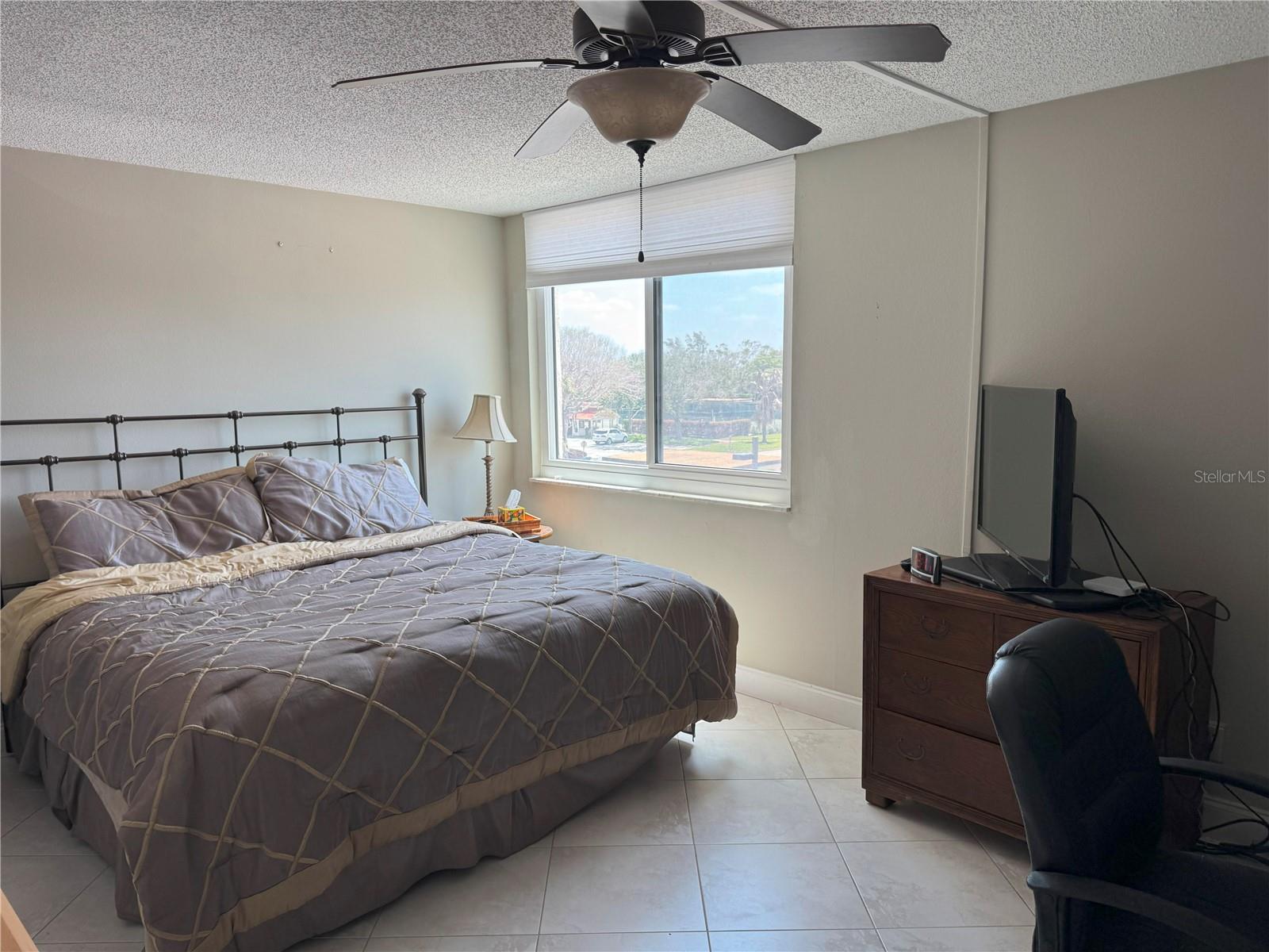 Image 8 of 60 For 2045 Gulf Of Mexico Drive M1-207