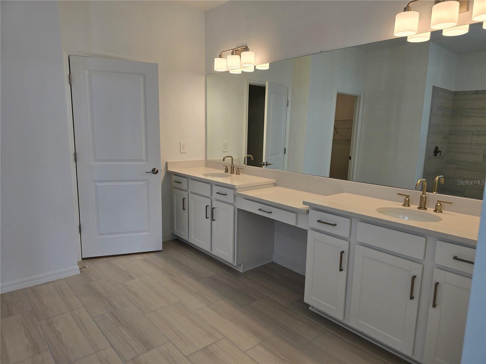 Image 4 of 14 For 1591 Laurel Brook Lane