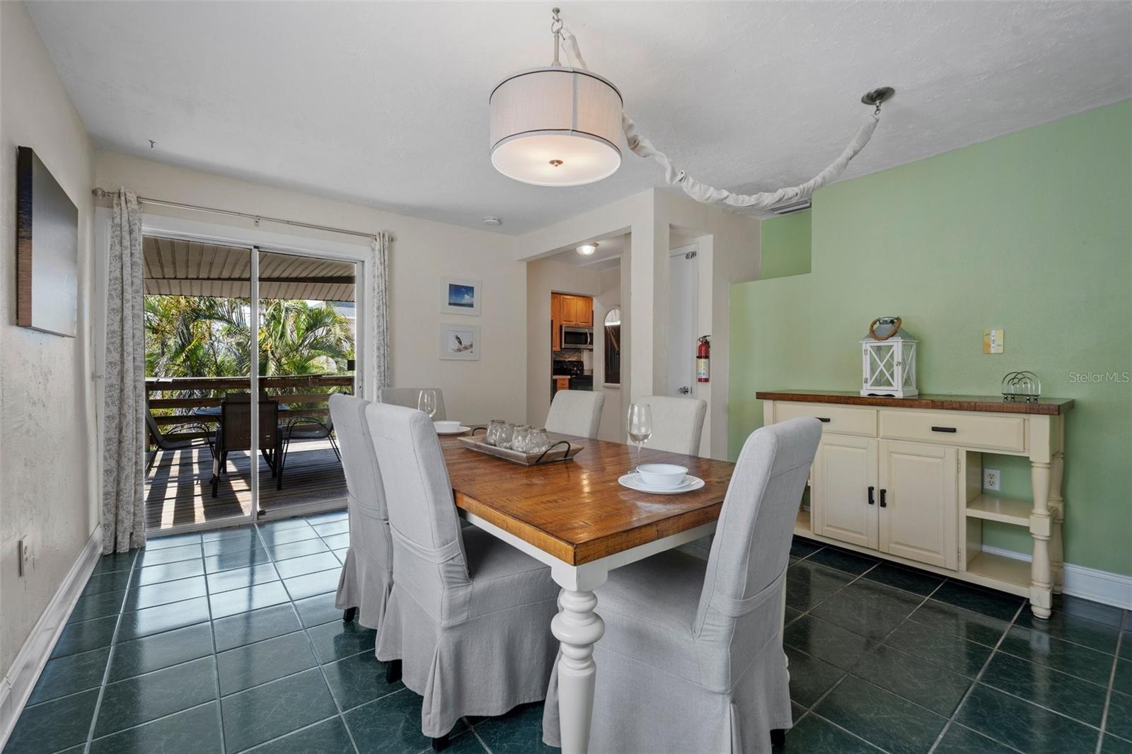 Image 14 of 43 For 3018 Gulf Drive